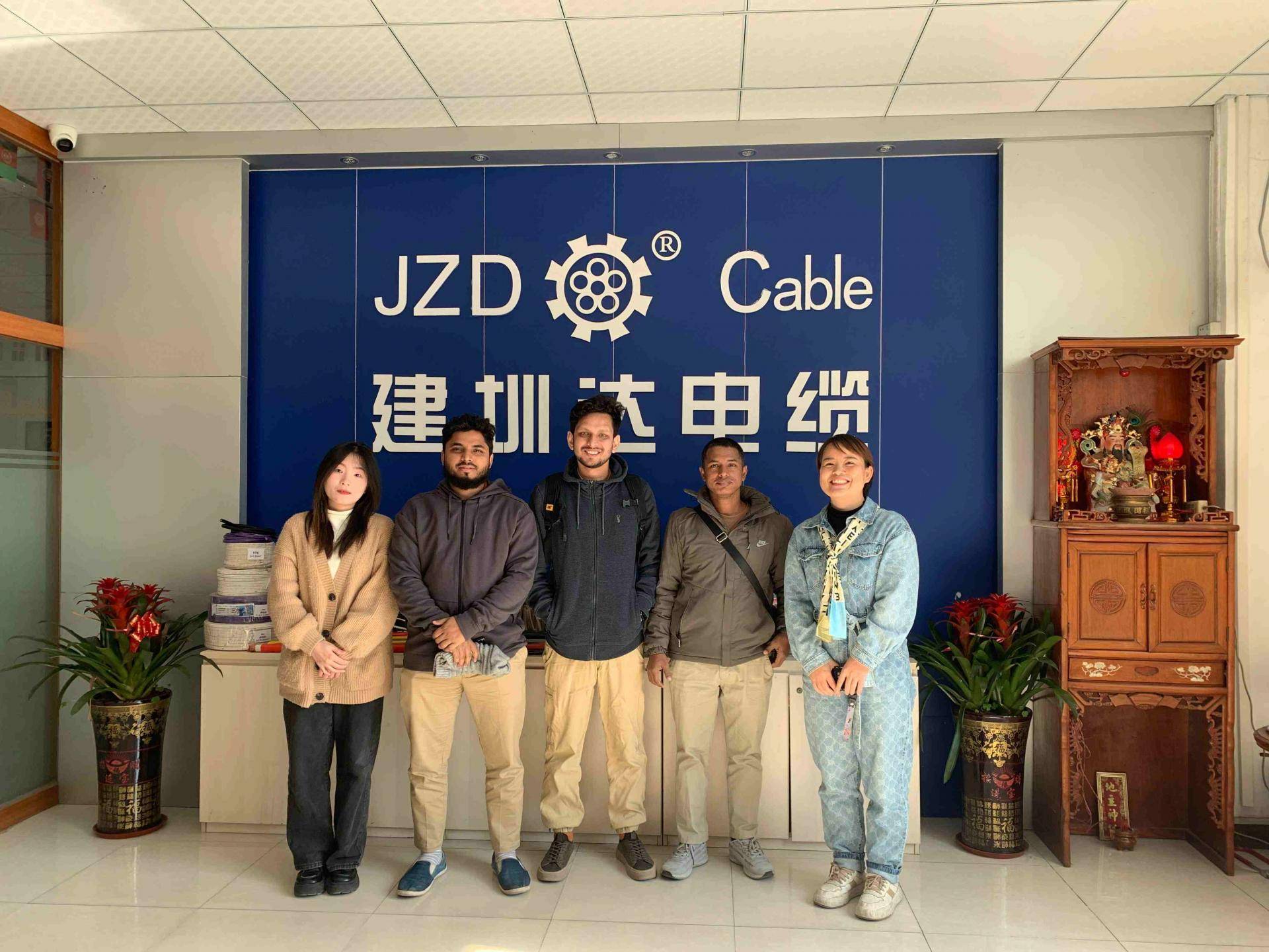 來自沙特阿拉伯客戶潘先生的贊譽 - 柔性電纜產品